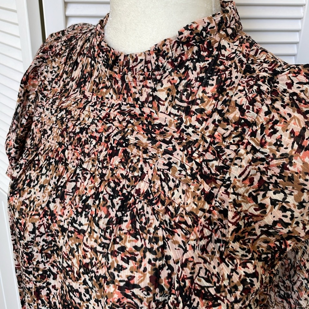 LOFT XS Pintucked Ruffle Shell top - Picture 5 of 13